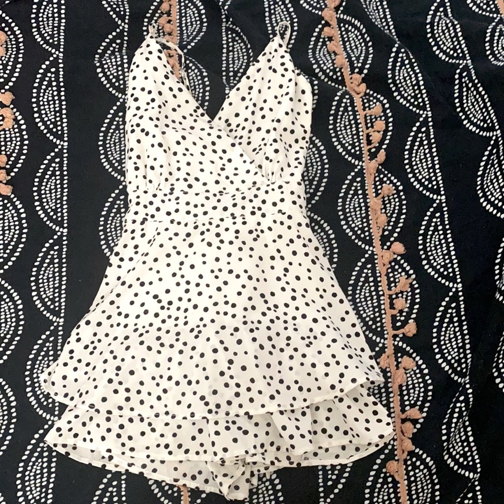 Size L / Ajustable Straps / Black & White / - Picture 1 of 2